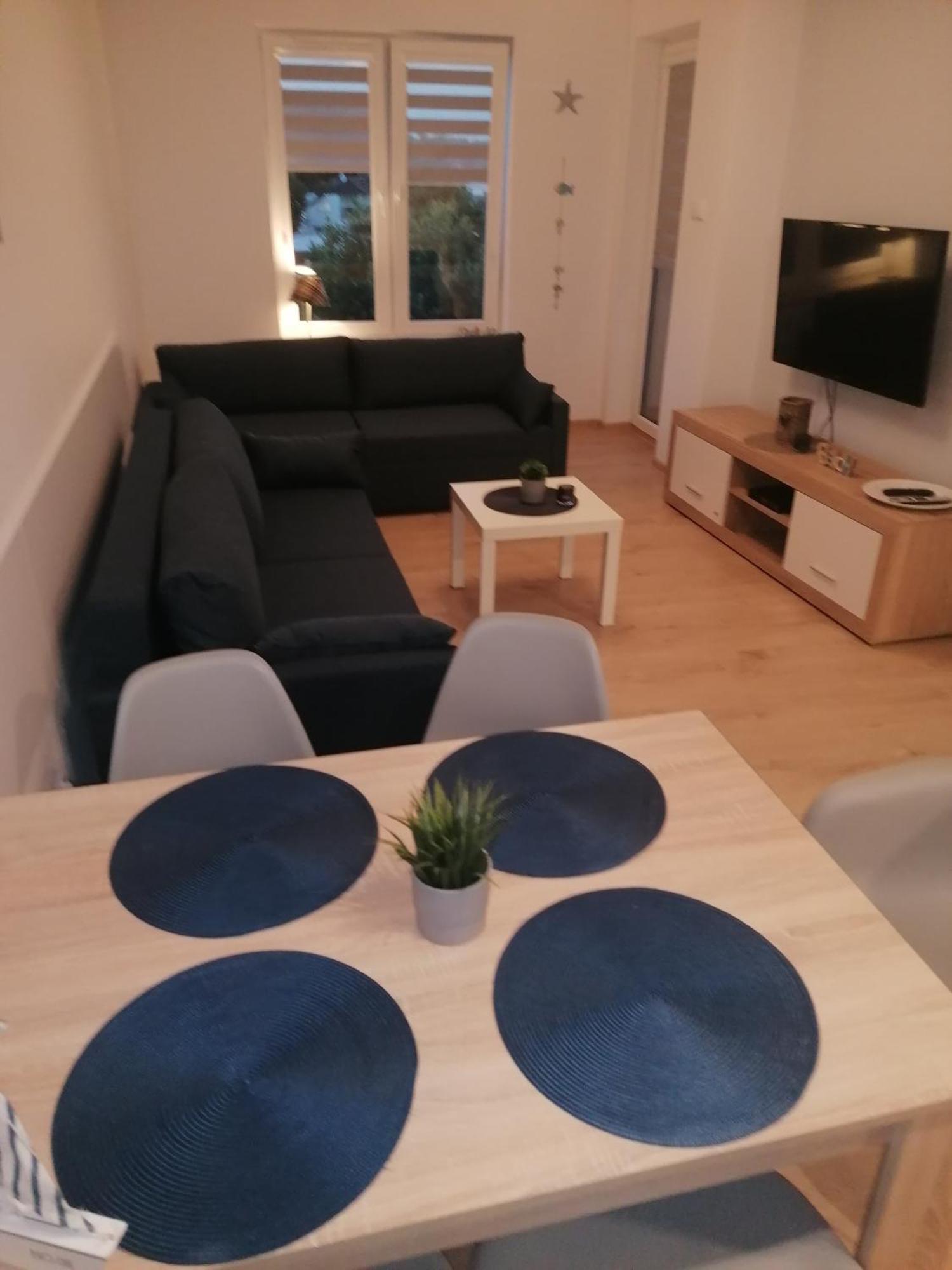 Morze Kolobrzeg Basen Kryty Apartment Exterior foto